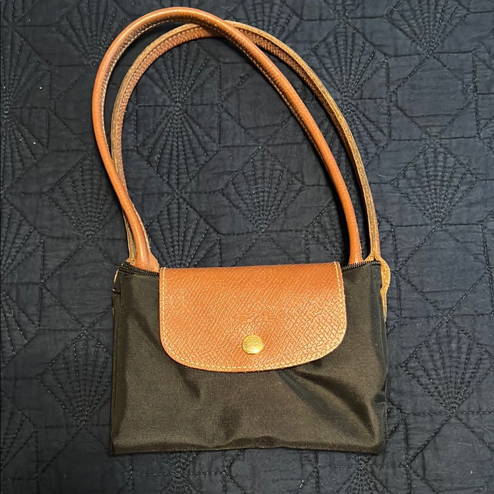 Longchamp Black and Tan Le Pliage bag Medium